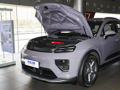 2025�� Macan 4 ���۰�