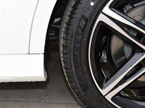 2020�� A 220 L 4MATIC �˶��γ�