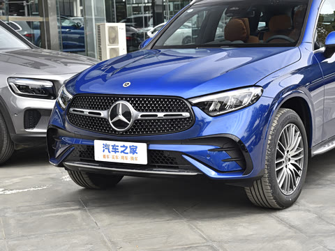 2025�� �Ŀ� GLC 300 L 4MATIC ������ 5��