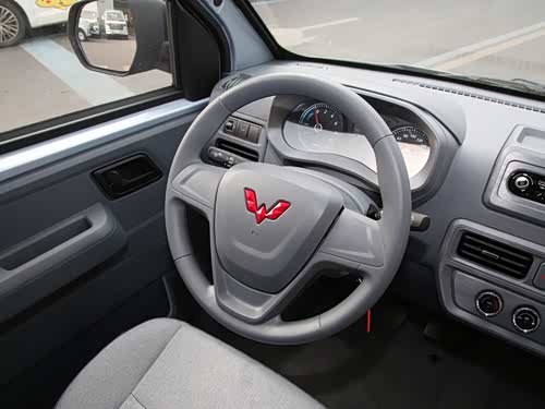 【图】五菱扬光ev 2024款 230km 实用型报价_图片_五菱汽车_汽车之家