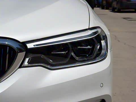 2019�� �Ŀ� 530Le �ȷ��