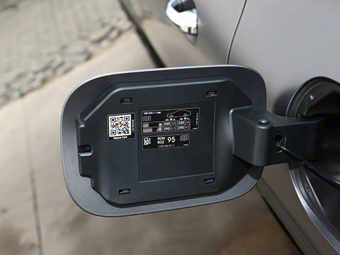 2023�� GLB 220 ʱ����