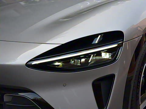 2025�� ������������������Max��