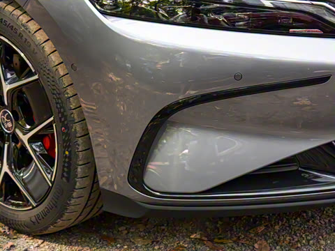 2022�� EV ������ 715KMǰ���콢��