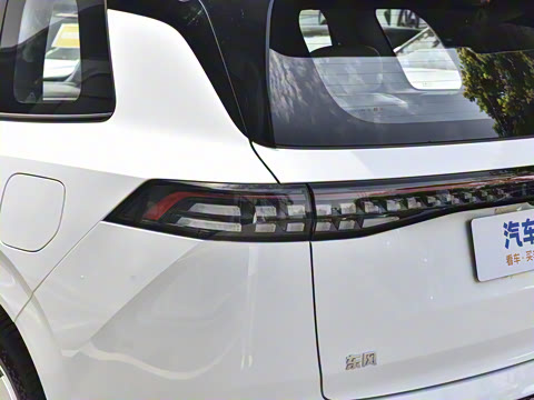 2025�� 210Ultra�Ǽݰ� 5��