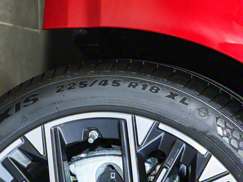 2025�� 225L M�˶���װ