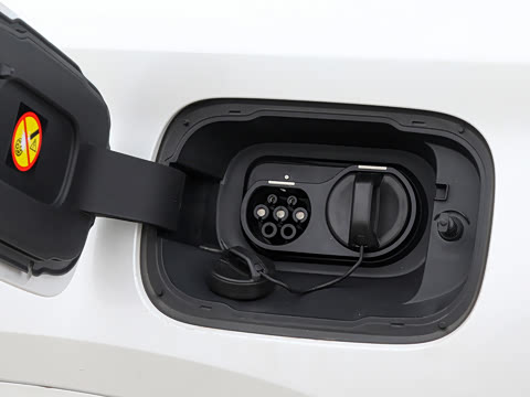 2025�� 205km Max��