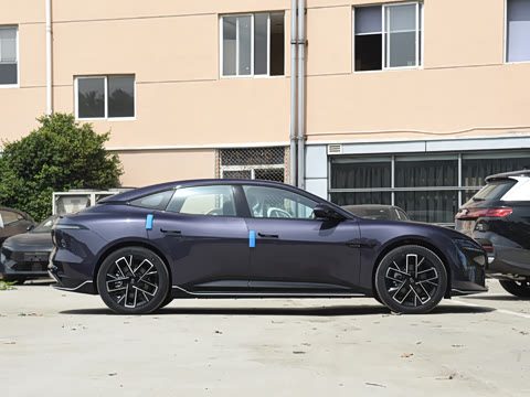 2025�� Pro�����