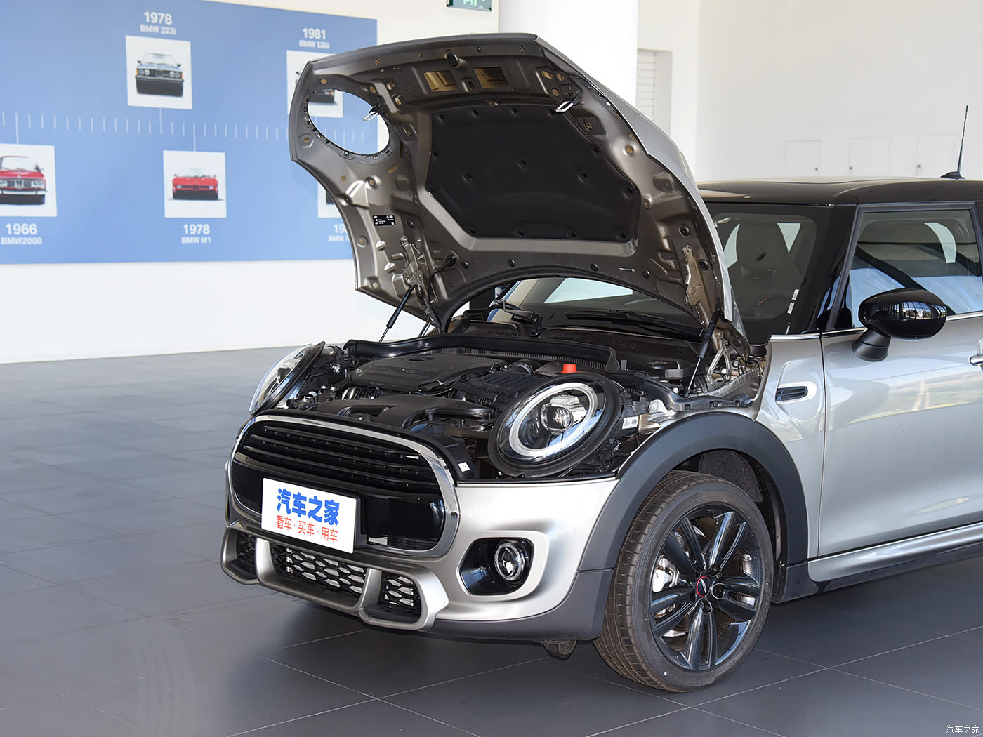 2020款15tcooper赛车手五门版