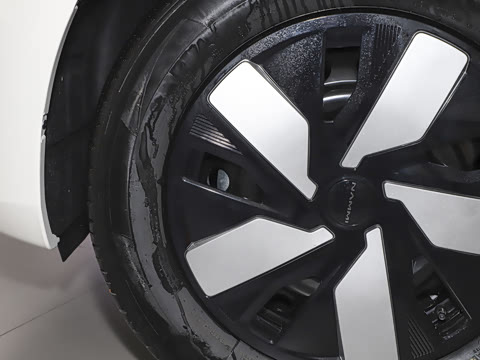 2025�� 330 �ഺ��