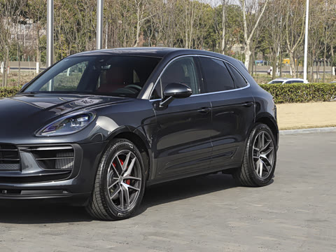 2022�� Macan S 2.9T