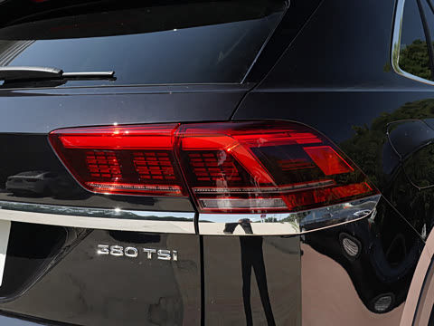 2020�� ;��X �Ŀ� 380TSI ����������