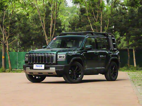 2025�� 2.0T 4WD Ultra