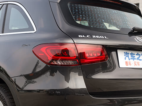 2022�� �Ŀ��� GLC 260 L 4MATIC ������