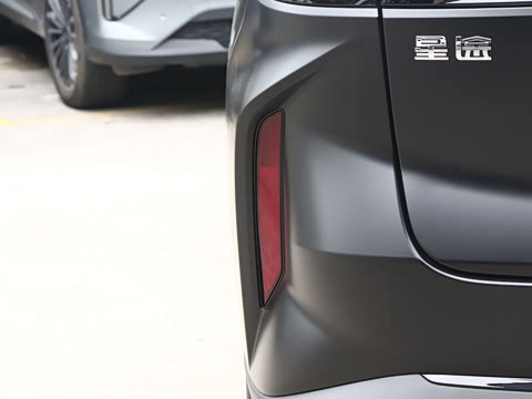 2025�� 400T ̽����