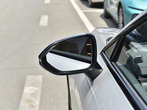 2025�� ���� 230AirѲ����