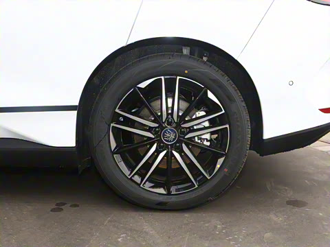 2025�� EV 545KM׿Խ��