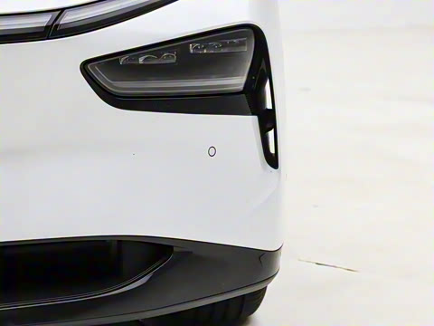 2025�� 702 �������� Max