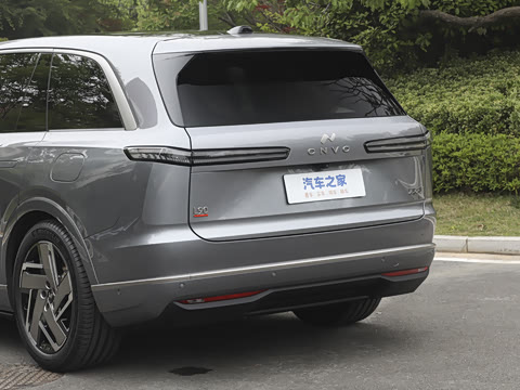 2025�� Ultra ������