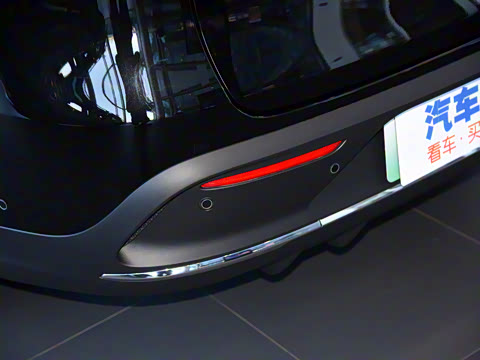 2022�� EQC 400 4MATIC