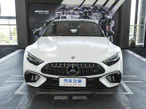 2024�� AMG SL 63 4MATIC+