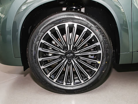 2025�� 1.5T 106KM������ 5�� �������