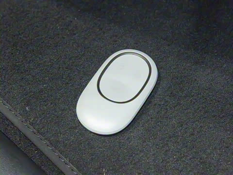 2025�� 75kWh Touring