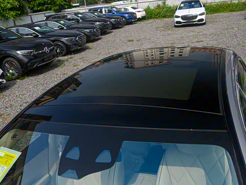 2025�� �Ŀ� S 680 4MATIC