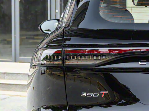 2025�� 2.0T ��������� 5��