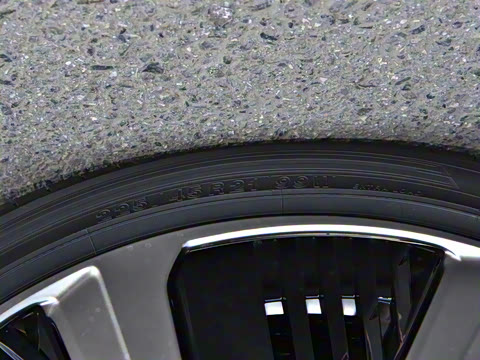 2025�� 550 PRO���а�