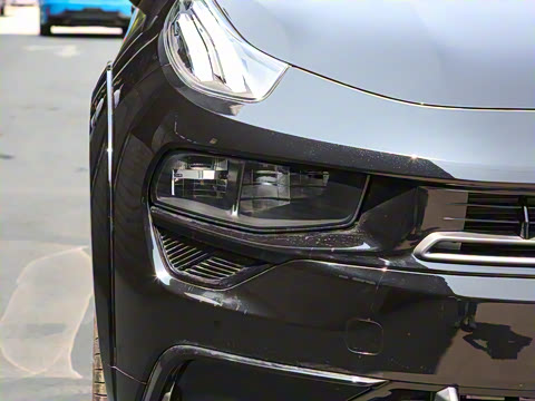 2022�� 2.0TD Plus