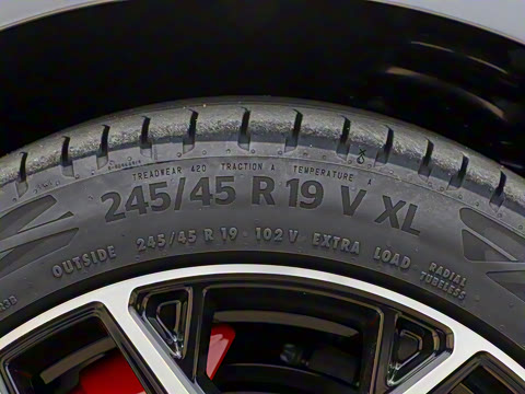 2025�� ���� 550ProѲ����