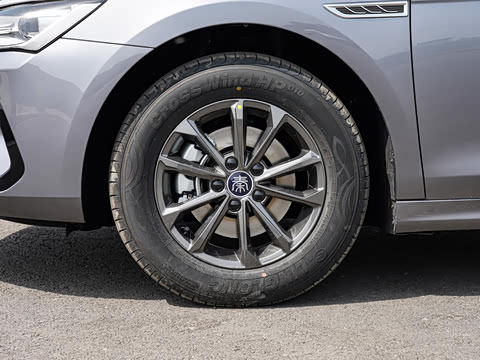 2025�� EV 510KM ��׼��