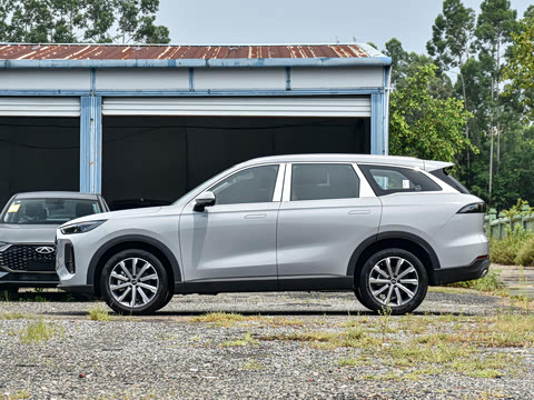 2025�� 2.0T ��������� 7��