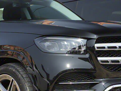 2022�� GLS 450 4MATIC ������