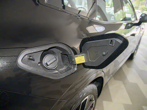 2025�� �Ŀ� Max ���̰�