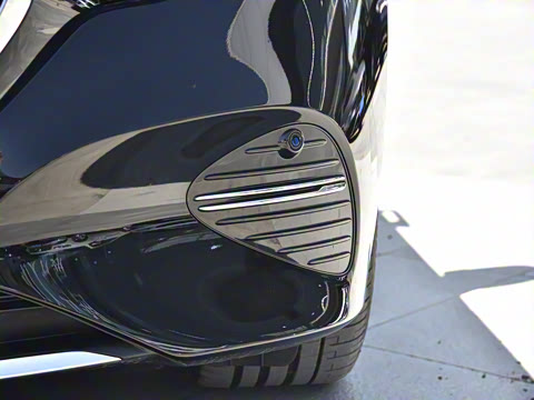 2025�� �Ŀ� E 300 L �����