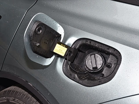 2025�� 230UltraǬ���Ǽ�ADS SE���̰�