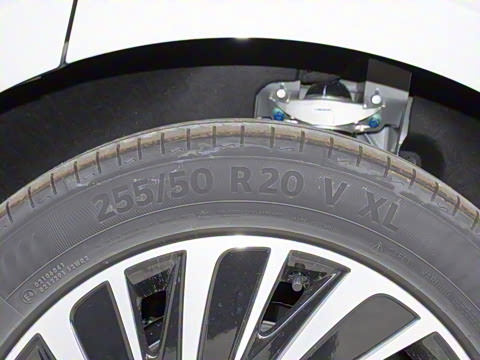 2025�� ���� 240 Max��������������ʻ