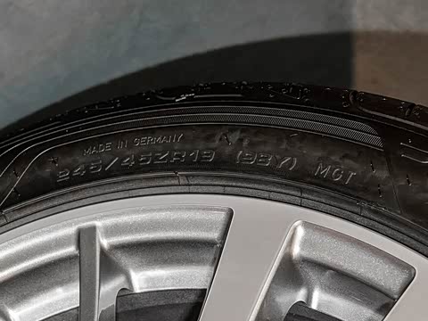 2019�� 3.0T ��׼�� ��VI