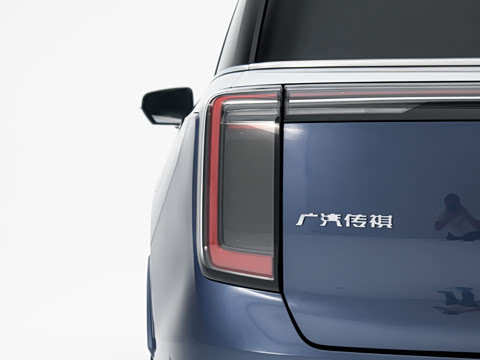 2025�� Ǭ�� UItra 6��