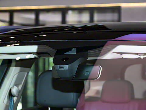 2025�� 2.0TSI ��Ӱ��