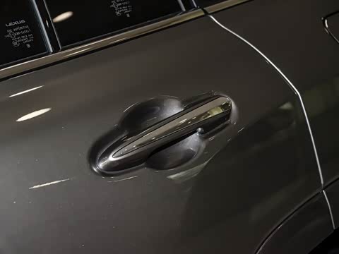 2025�� 700h ��;��