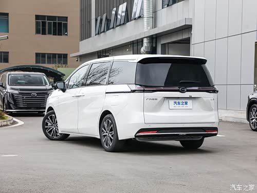 【e8首推520金融方案 5成首付2年0月供_广汽传祺揭东新能源体验中心