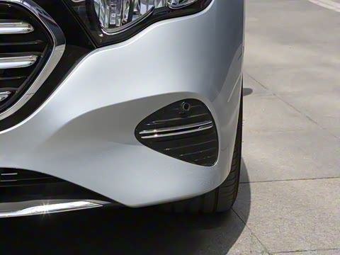 2025�� �Ŀ� E 300 L ʱ����