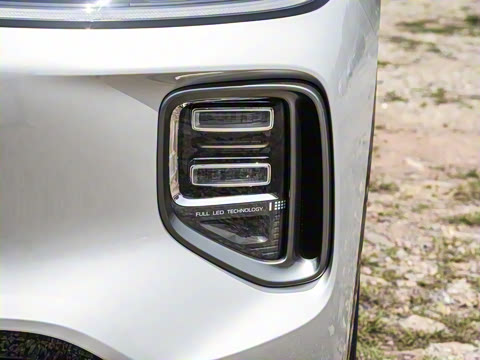 2025�� 215�콢��