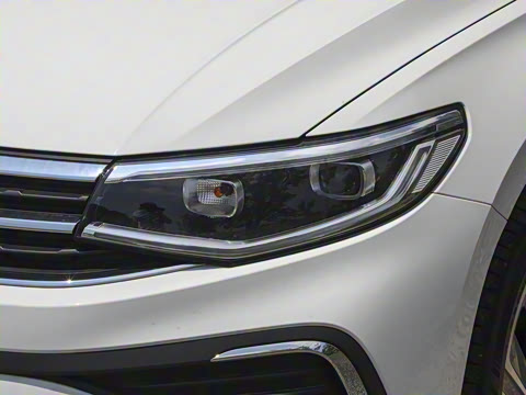 2025�� �Ŀ� 200TSI DSG����PRO��