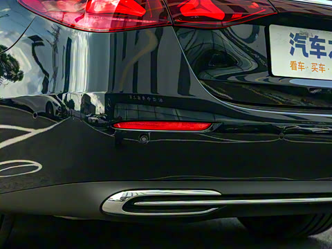 2025�� �Ŀ� E 300 L ʱ����