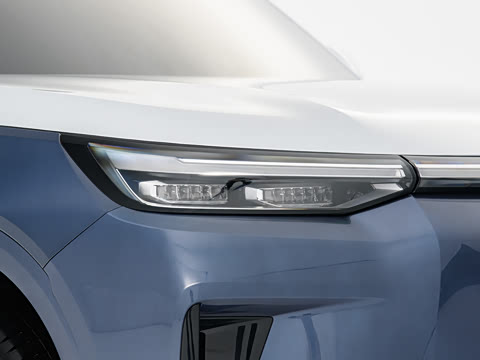 2025�� Ǭ�� UItra 6��