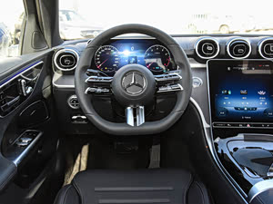 奔驰c级 2022款 改款 c200l 运动版